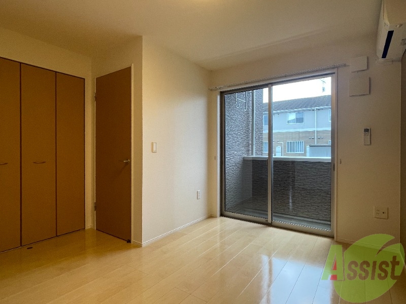 居室・リビング　広くてキレイなＬＤＫが広がっていて、充実した生活が送れそう。