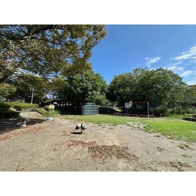 公園　赤見台中央公園（公園）まで190m