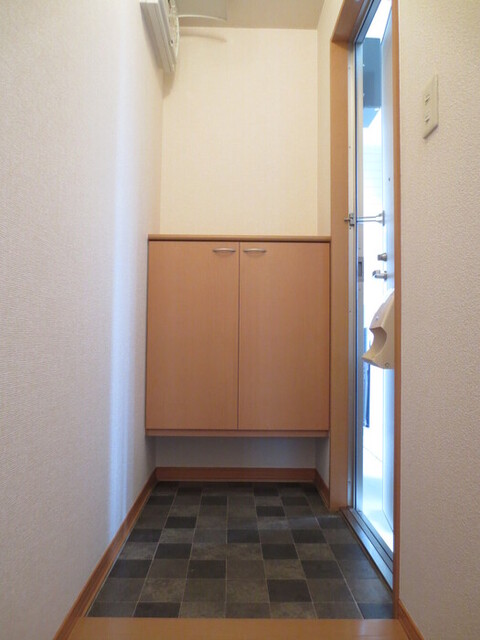 玄関　Ｂ２０３　シューズボックス