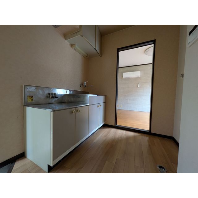 キッチン　３帖