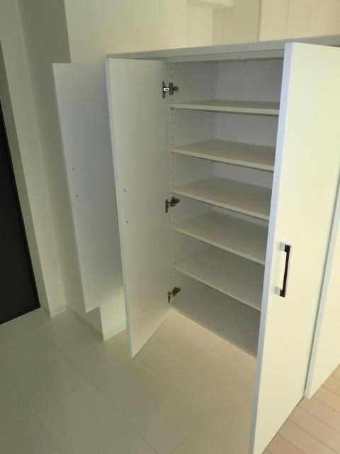 玄関　参考写真