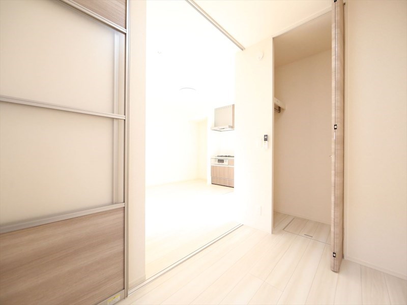 その他　洋室2.9帖　クローゼット付（収納充実してます）