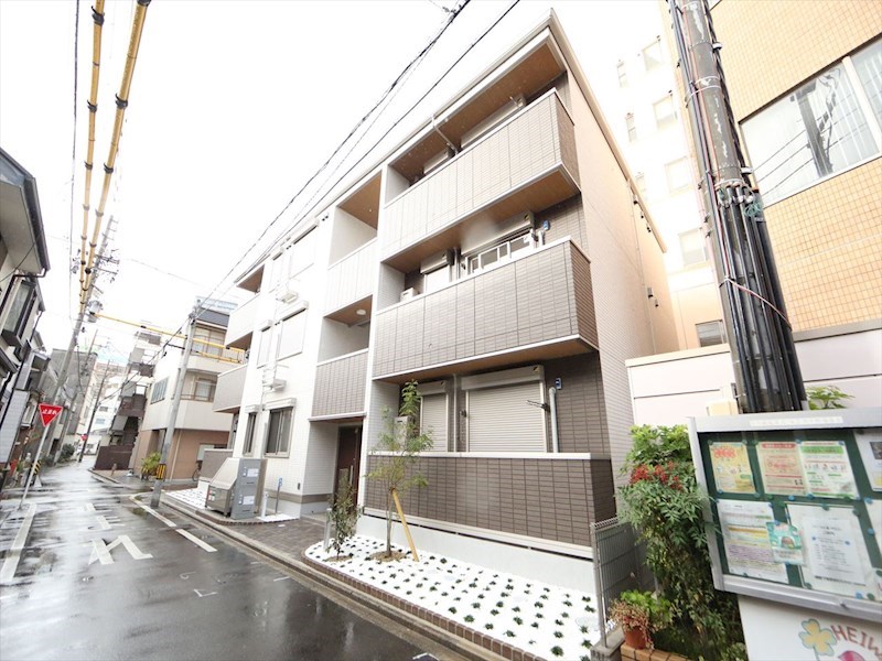 建物外観　外観　ＡＬＳＯＫセキュリティ　オートロック　宅配ＢＯＸ