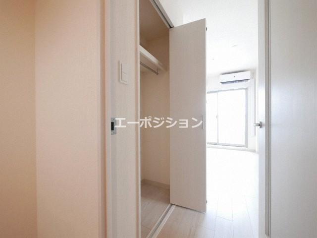 収納　フォーリアライズ難波南レーヴ