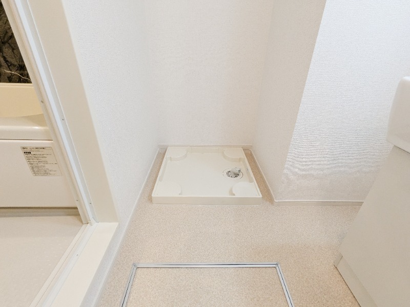 玄関　図面と現状に相違がある場合には現状を優先