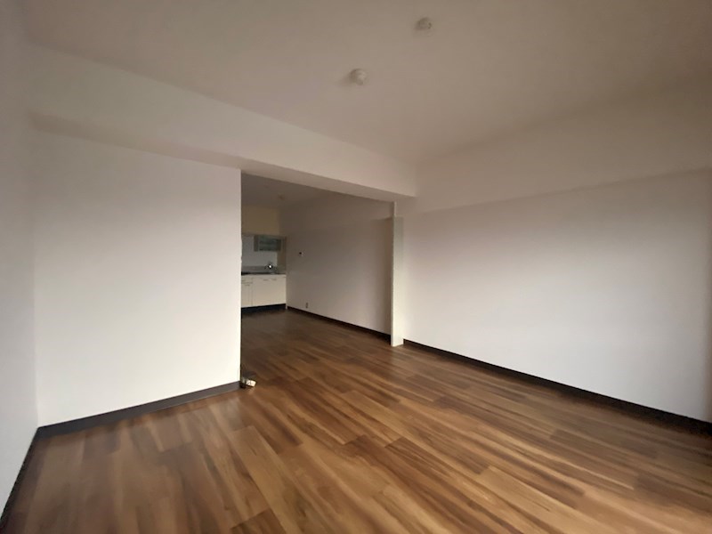 その他部屋・スペース　広くて明るい寝室