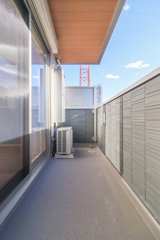 バルコニー　図面と現状に相違がある場合には現状を優先