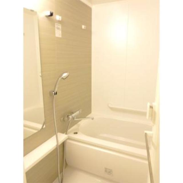 バス・シャワールーム　※写真は同タイプ住戸です。