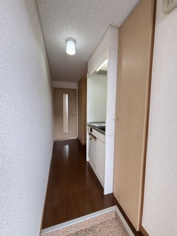 玄関　図面と現状に相違がある場合には現状を優先