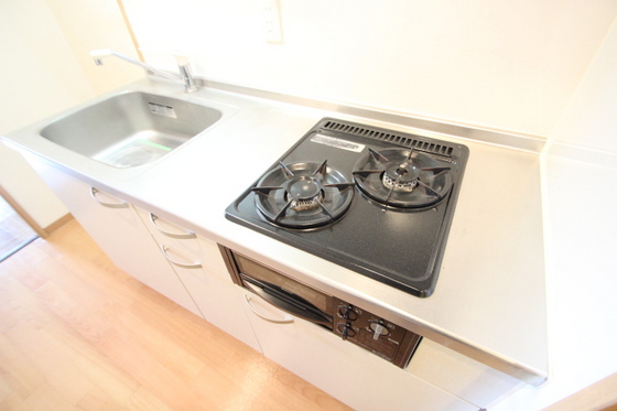 キッチン　※別部屋の写真です