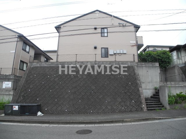 建物外観　※同物件反転タイプの写真でございます※現況を優先します※