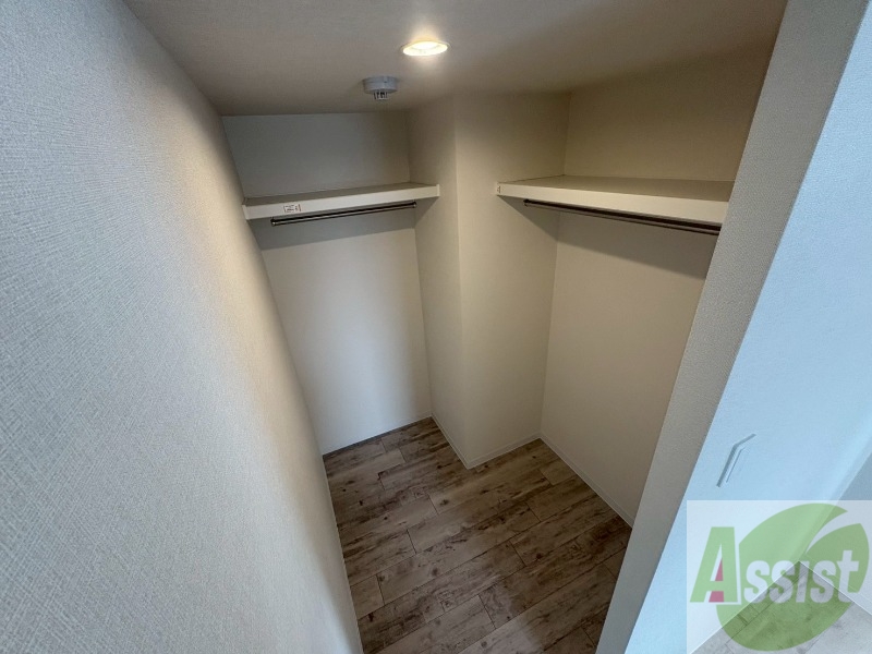 収納　嬉しいウォークインクローゼット仕様です！！