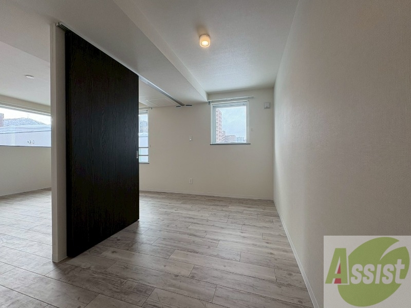 その他部屋・スペース　寝室です。部屋をどう使うかはあなた次第です！