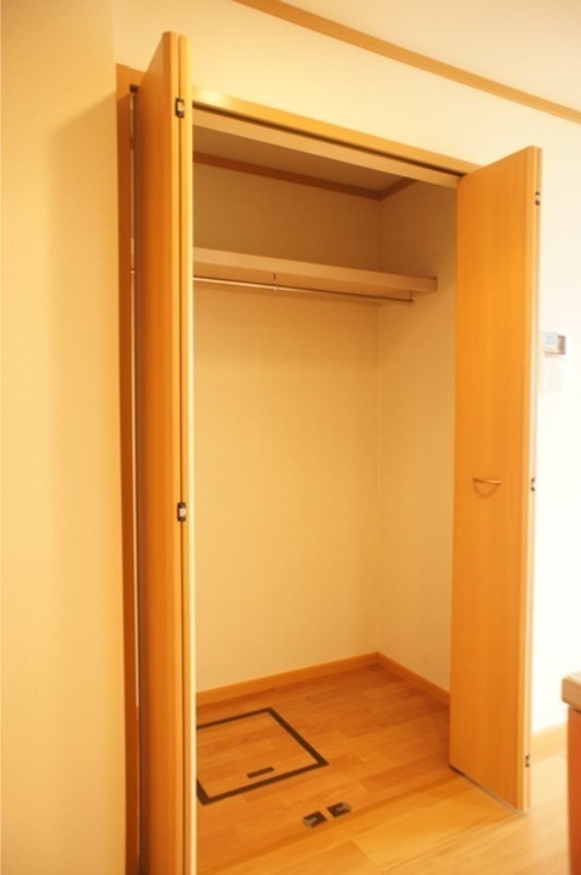 収納　図面と現状に相違がある場合には現状を優先