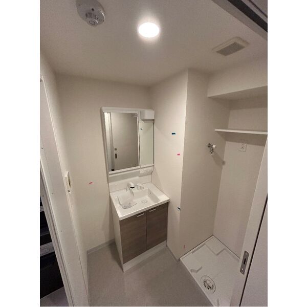 洗面設備　※同仕様写真となります。※反転タイプになります。