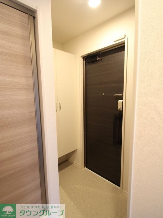 玄関　同施工会社イメージ