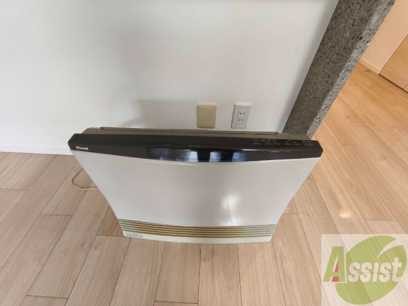 その他設備　暖房です。寒い冬もこれで乗り切りましょう！