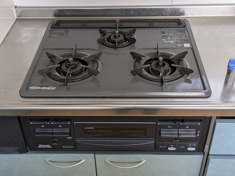 キッチン　ガスコンロ