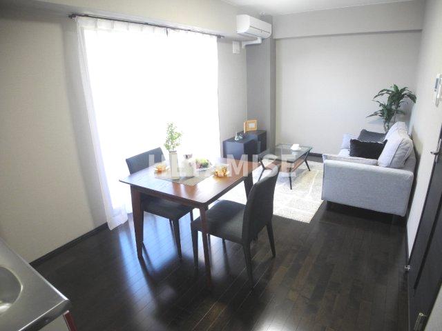 居室・リビング　※同間取りのモデルルームの画像です（家具家電は付きません）※