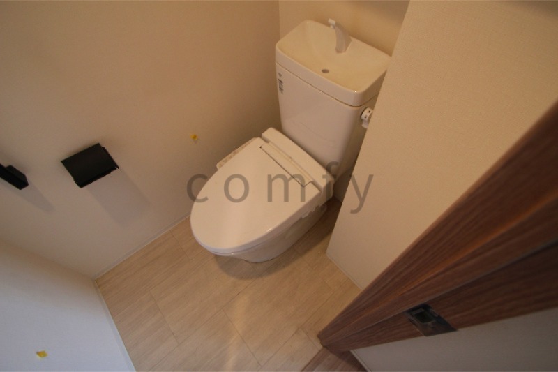 トイレ　ウォシュレット付きトイレ