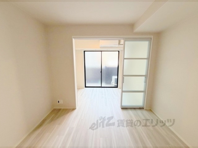 居室・リビング　洋室