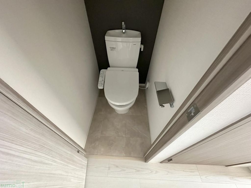 トイレ　バルコニー