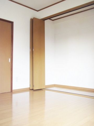 居室・リビング　★日当たり良好★