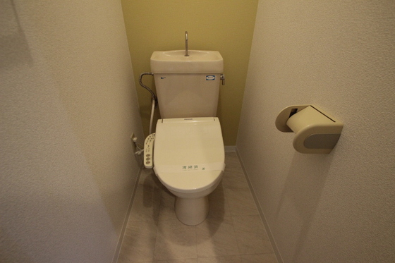 トイレ　※別部屋の写真です