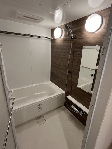 バス・シャワールーム　別部屋参考写真