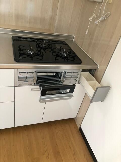 その他　グリル付きキッチン