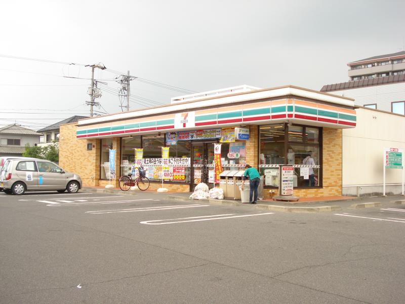 コンビニ　セブンイレブン福山松永町店（コンビニ）まで1051m