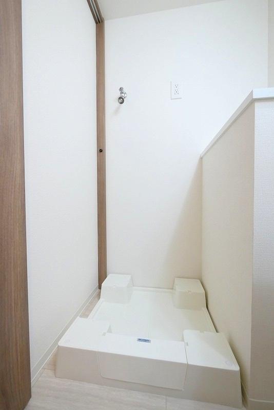 その他　室内洗濯機置場です。