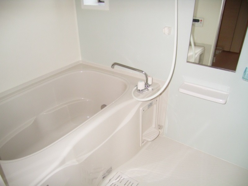 バス・シャワールーム　図面と現状に相違がある場合には現状を優先