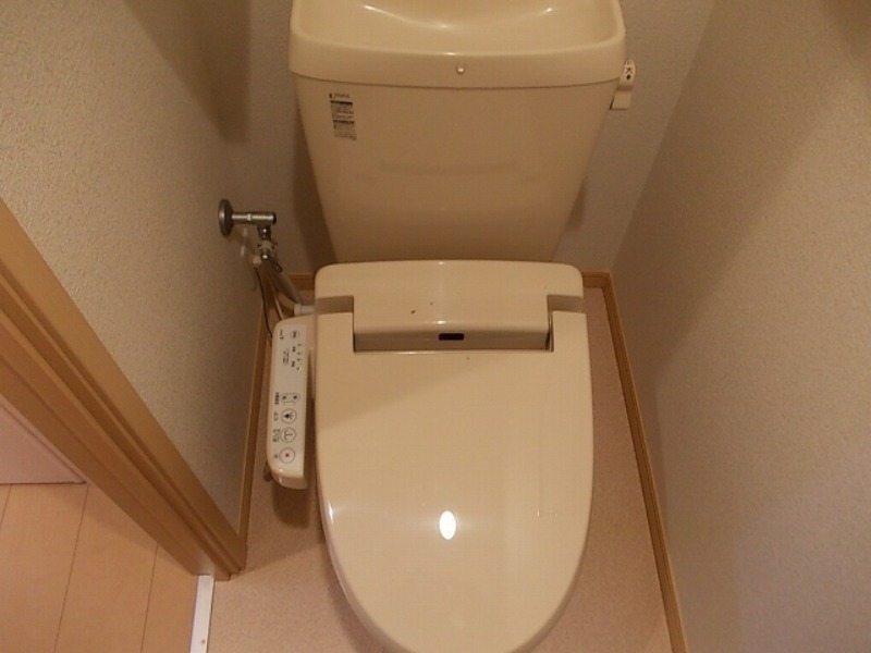 トイレ　図面と現状に相違がある場合には現状を優先