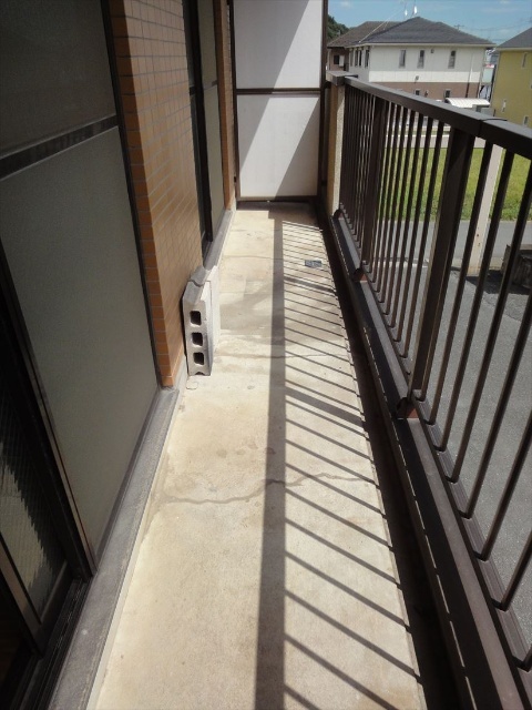 バルコニー　※リフォーム前の為同一部屋