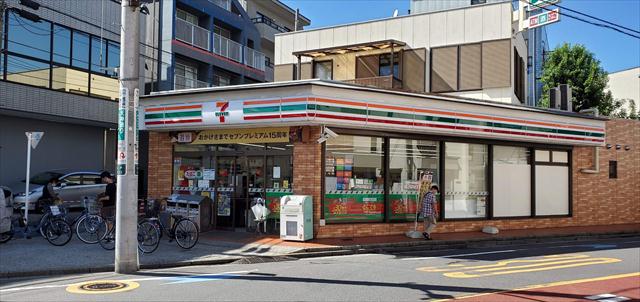 コンビニ　セブン－イレブン亀戸３丁目店（コンビニ）まで313m