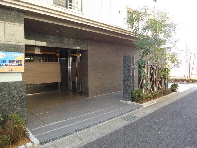 エントランス　綺麗なエントランスが一味違った快適ライフを彩ってくれます