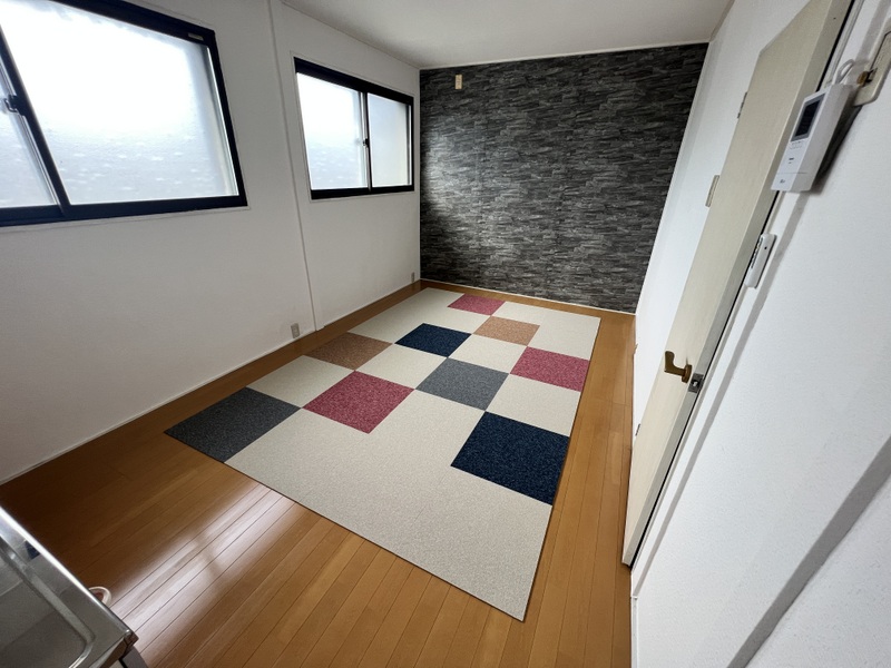 居室・リビング　明るい室内