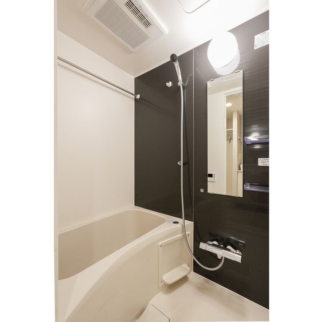 バス・シャワールーム　バス