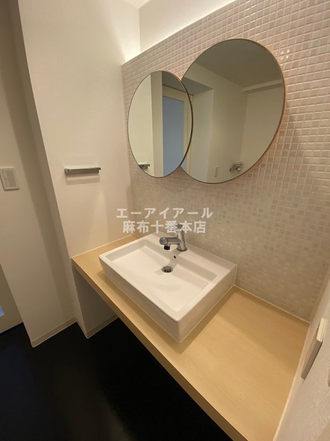 洗面設備　参考写真