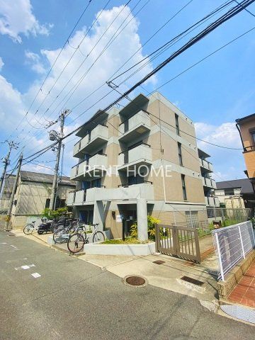 建物外観　4階建てのRCマンションです。