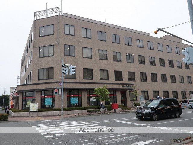郵便局　苫小牧郵便局貯金・保険（郵便局）まで477m