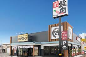 飲食店　焼肉きんぐ春日桜ヶ丘店（飲食店）まで489m