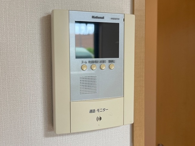 セキュリティ　カメラ付インターホン