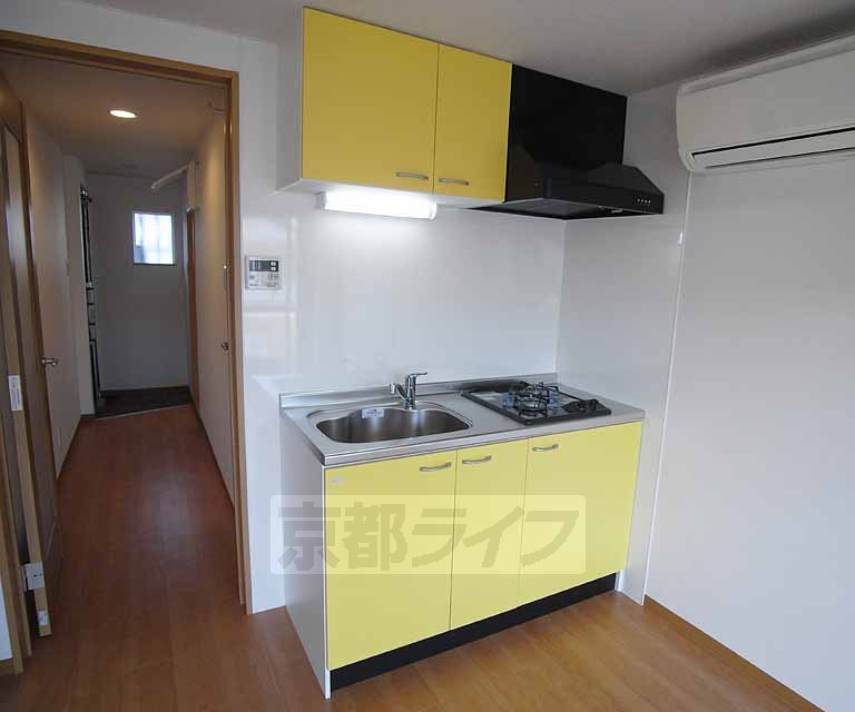 キッチン　２口コンロが付いています