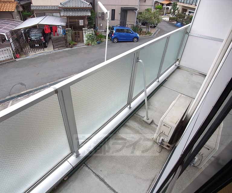 バルコニー　きれいなバルコニーです。