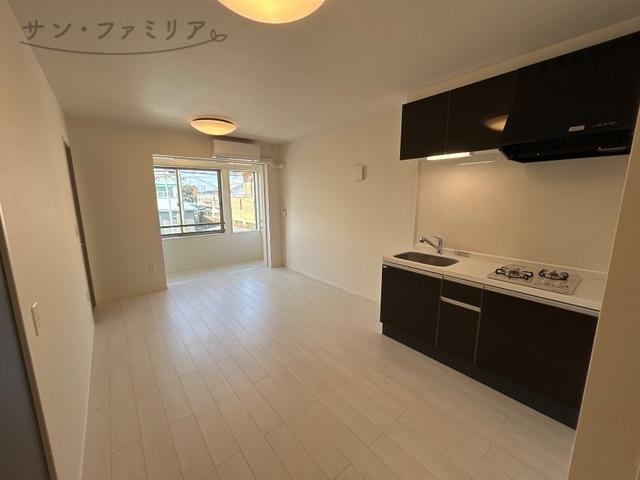 居室・リビング　同一物件別部屋写真