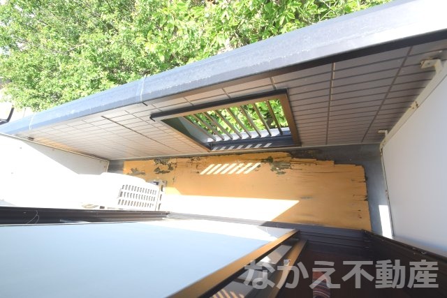 バルコニー　お洗濯にも便利なバルコニー付き