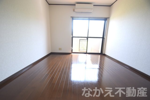 居室・リビング　使いやすいリビングです