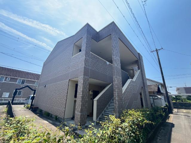 建物外観　外観写真（昼）